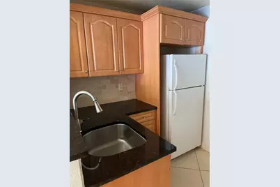 770 SE 2nd Avenue #B210, Deerfield Beach, FL 33441 - Photo 9