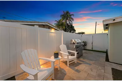 904 SE 15th Court, Deerfield Beach, FL 33441 - Photo 15