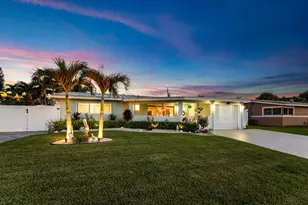 904 SE 15th Ct, Deerfield Beach, FL 33441 - Photo 11