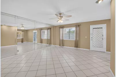 332 Capri G, Delray Beach, FL 33484 - Photo 9