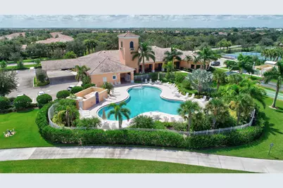 10509 SW Stratton Drive, Port Saint Lucie, FL 34987 - Photo 9