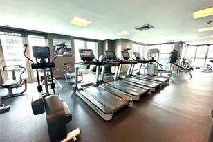 950 Brickell Bay Dr, Miami, FL 33131 - Photo 5