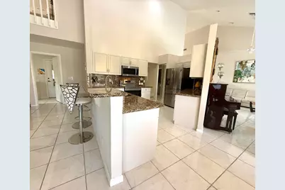 9392 Cascade Court, Boynton Beach, FL 33437 - Photo 11