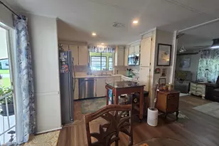8020 SE Shenandoah Dr, Hobe Sound, FL 33455 - Photo 5