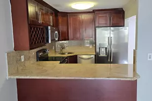 9355 SW 8th St, Boca Raton, FL 33428 - Photo 9