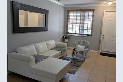 238 SE 2nd Avenue, Hallandale Beach, FL 33009 - Photo 5