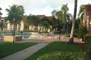 7912 Sonoma Springs Cir, Lake Worth, FL 33463 - Photo 7