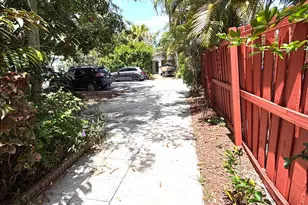 1136 NE 17th Way, Fort Lauderdale, FL 33304 - Photo 13