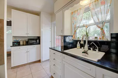 1136 NE 17th Way #1-2, Fort Lauderdale, FL 33304 - Photo 19