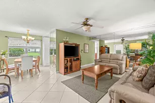 265 Newport R Dr, Deerfield Beach, FL 33442 - Photo 11