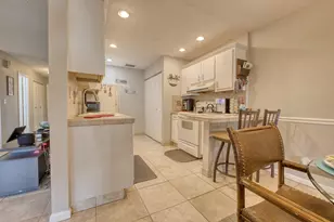 5037 Alfred Dr, West Palm Beach, FL 33417 - Photo 7