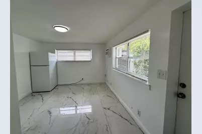 844 NE 17th Way #Apt 2, Fort Lauderdale, FL 33304 - Photo 3