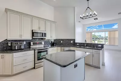 780 SW Marsh Harbor Bay, Port Saint Lucie, FL 34986 - Photo 7