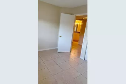 1520 SE Royal Green Circle #206, Port Saint Lucie, FL 34952 - Photo 25