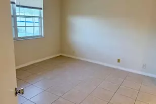 1520 SE Royal Green Cir, Port Saint Lucie, FL 34952 - Photo 29