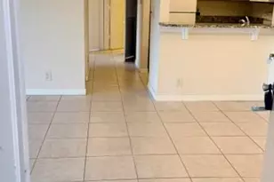1520 SE Royal Green Cir, Port Saint Lucie, FL 34952 - Photo 9