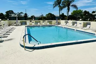 1520 SE Royal Green Cir, Port Saint Lucie, FL 34952 - Photo 33