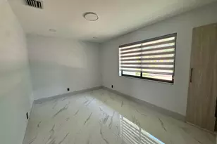 10225 SW 53rd St, Cooper City, FL 33328 - Photo 13