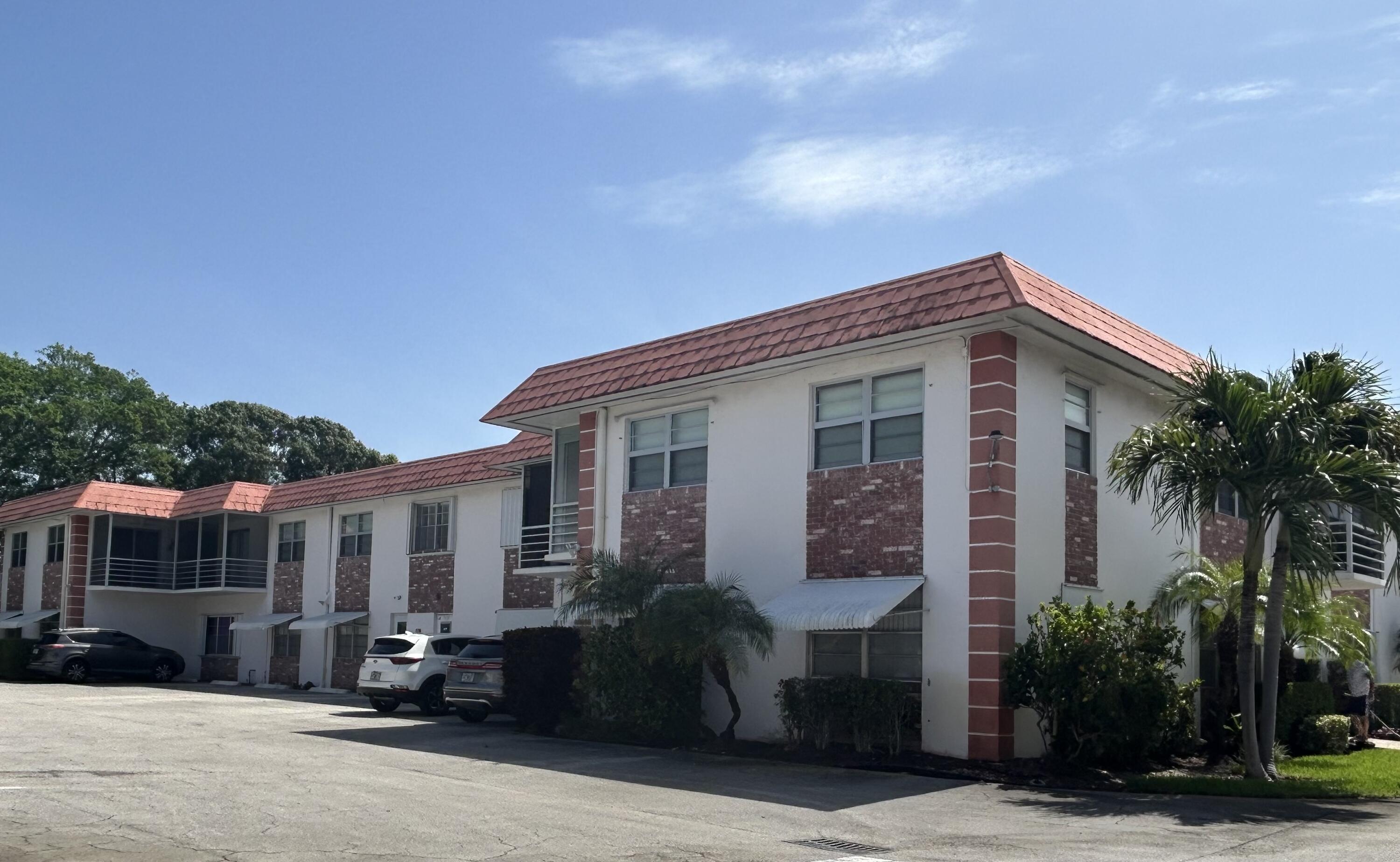 3550 NW 8th Ave #312 - 3550 NW 8th Ave #312, Pompano Beach, FL 33064 Luxury Property | Jose Angel Pina