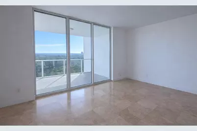 14951 Royal Oaks Lane #1607, North Miami, FL 33181 - Photo 3