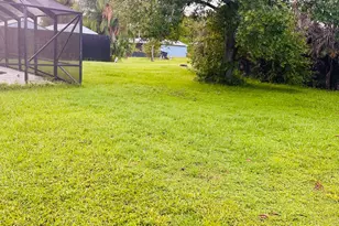637 SE Thornhill Dr, Port Saint Lucie, FL 34983 - Photo 19