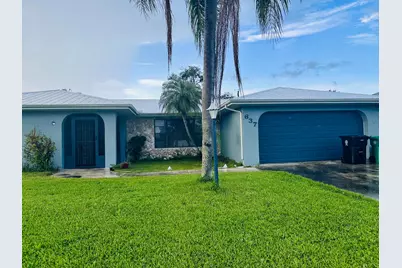 637 SE Thornhill Drive, Port Saint Lucie, FL 34983 - Photo 5