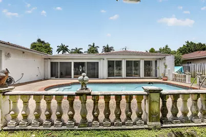 410 Bonaventure Boulevard, Weston, FL 33326 - Photo 45