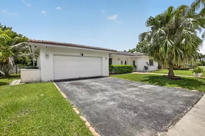 410 Bonaventure Boulevard, Weston, FL 33326 - Photo 3