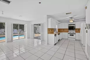 410 Bonaventure Blvd, Weston, FL 33326 - Photo 17