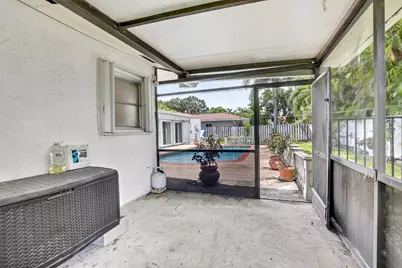 410 Bonaventure Boulevard, Weston, FL 33326 - Photo 51