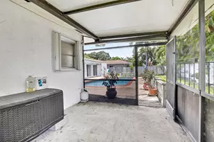 410 Bonaventure Blvd, Weston, FL 33326 - Photo 51