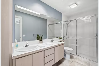 10701 Chapman Oak Court, Palm Beach Gardens, FL 33410 - Photo 13