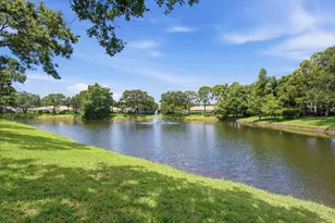 10701 Chapman Oak Ct, Palm Beach Gardens, FL 33410 - Photo 21