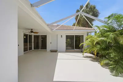 10701 Chapman Oak Court, Palm Beach Gardens, FL 33410 - Photo 5
