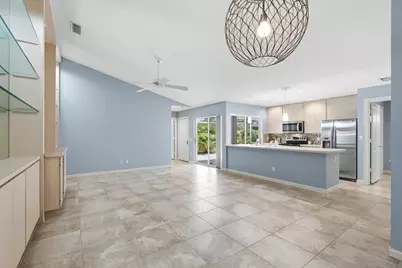 10701 Chapman Oak Court, Palm Beach Gardens, FL 33410 - Photo 7