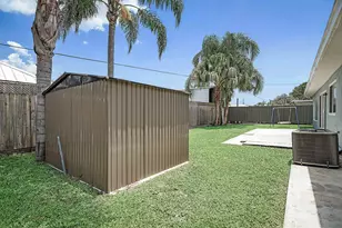 1851 SE Jackson St, Stuart, FL 34997 - Photo 41