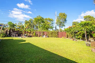 10048 SW 16th Street, Pembroke Pines, FL 33025 - Photo 47