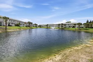 5650 Enclave Dr, Mangonia Park, FL 33407 - Photo 23