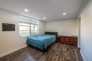 9430 Poinciana Pl, Davie, FL 33324 - Photo 9
