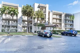9430 Poinciana Pl, Davie, FL 33324 - Photo 25