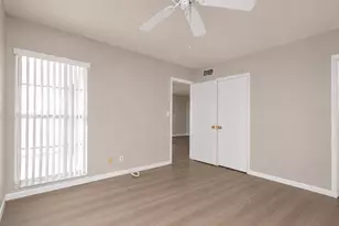 3040 NE 16th Ave, Oakland Park, FL 33334 - Photo 13