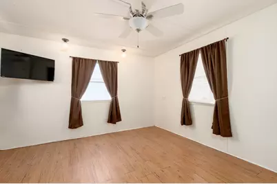 10885 SE Federal Hwy 32 Highway, Hobe Sound, FL 33455 - Photo 11