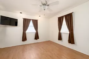 10885 SE Federal Hwy 32 Hwy, Hobe Sound, FL 33455 - Photo 11