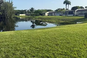 166 Lake Meryl Dr, West Palm Beach, FL 33411 - Photo 33