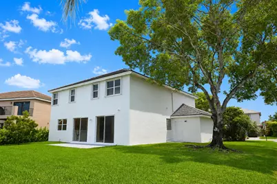 609 SW 167th Way, Pembroke Pines, FL 33027 - Photo 3