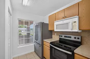 6934 Palm Garden St, Jupiter, FL 33458 - Photo 9