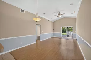 6934 Palm Garden St, Jupiter, FL 33458 - Photo 11