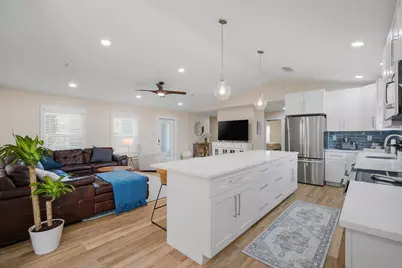 5216 SE Orange Street, Stuart, FL 34997 - Photo 11