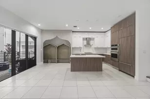 8272 NW 44th Terrace, Doral, FL 33166 - Photo 19
