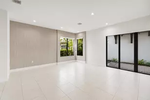 8272 NW 44th Terrace, Doral, FL 33166 - Photo 5